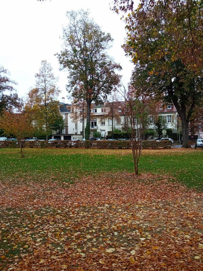 Appartement Rare A - Champ De Mars Vue Sur Parc - 70m2 - 2 *