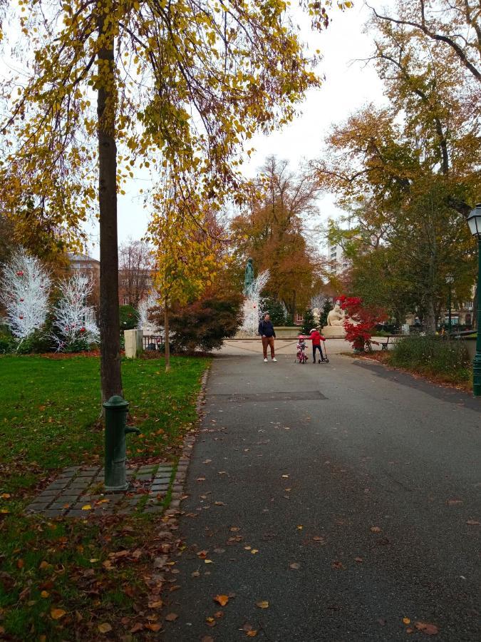 Rare A - Champ De Mars Vue Sur Parc - 70m2 - 2 *